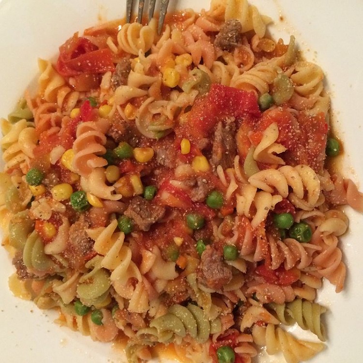西红柿牛肉粒意面的做法