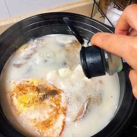 鲫鱼豆腐汤的做法图解10