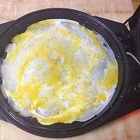 土豆丝鸡蛋卷饼的做法图解4