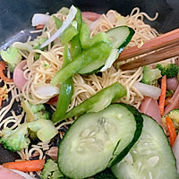#精致一人食#黑椒炒面、生椰拿铁的做法图解10