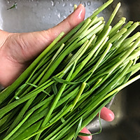 韭菜炒千张的做法图解1