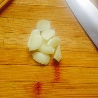 洋葱炒蛋加粉条的做法图解1