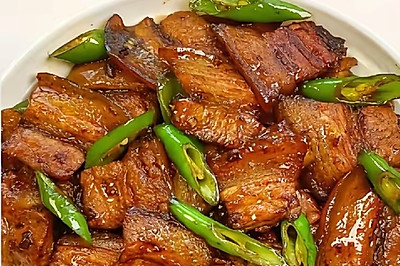 尖椒炒肉片