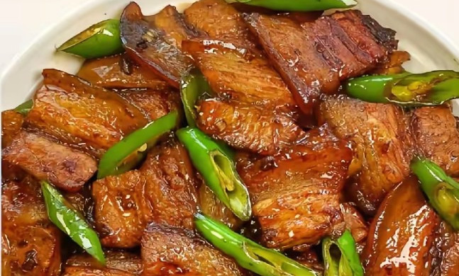 尖椒炒肉片