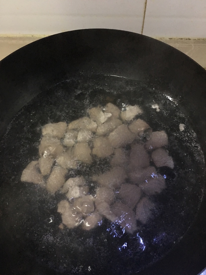 番茄土豆炖牛腩的做法图解4
