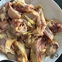 #快手又营养，我家的冬日必备菜品#电饭锅焖鸡饭的做法图解8