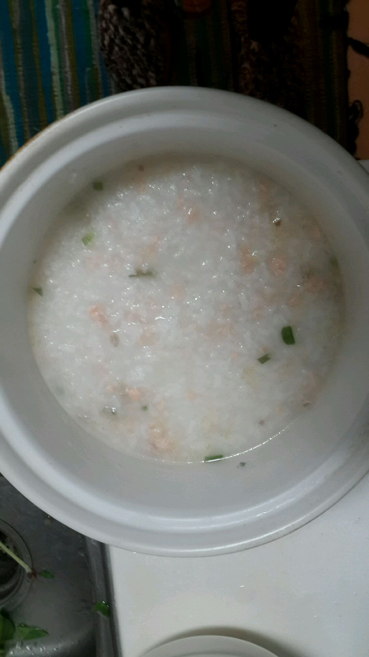 三文鱼粥的做法