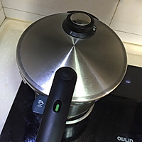 番茄炖牛腩的做法图解3