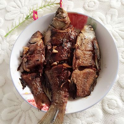 红烧鲫鱼