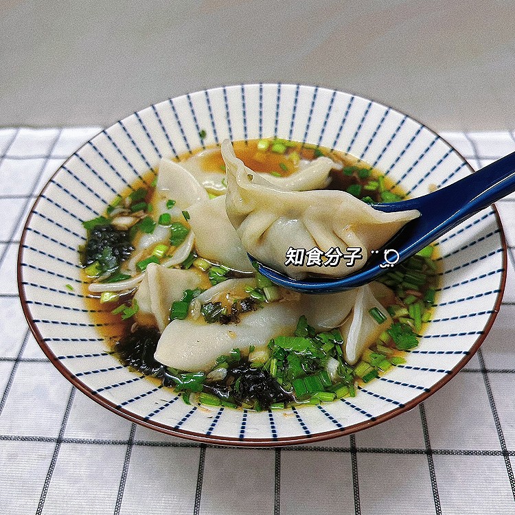 荠菜饺子的做法