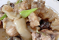 海参鱼胶焖鸡的做法