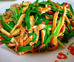 超下饭的一道家常菜猪肉豆腐干韭菜的做法