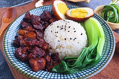 台湾卤肉饭