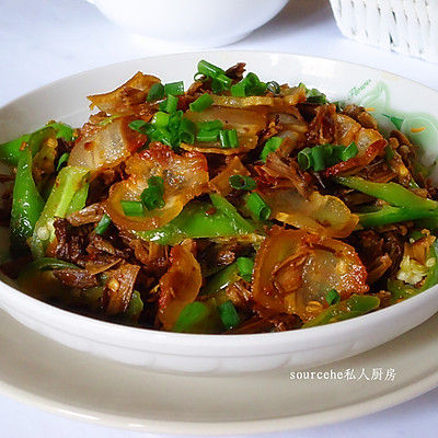 芋茎干炒腊肉（客家风味）