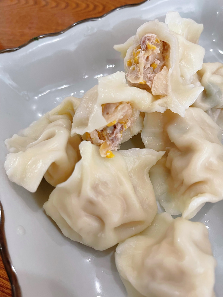 酸菜猪肉饺子-绝绝子的做法