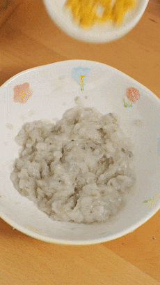 【宝宝辅食】玉米虾滑锅盔的做法图解3
