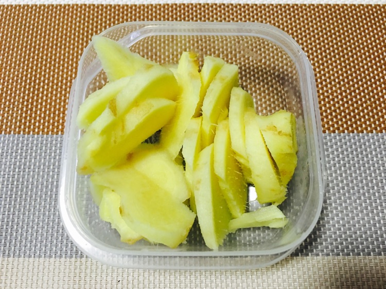 萝卜香菇排骨汤的做法图解4