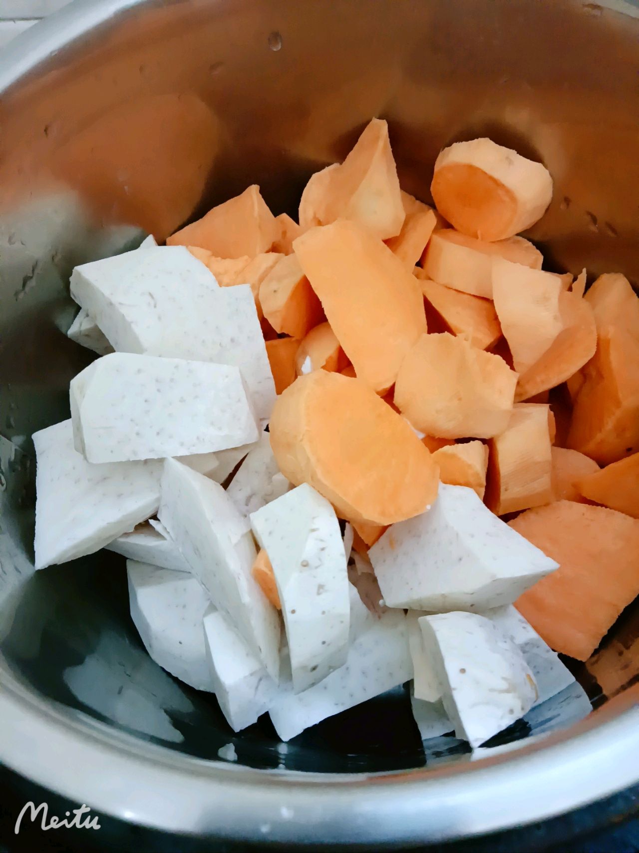 芋头红薯西米露,芋头红薯西米露的家常做法 - 美食杰芋头红薯西米露做法大全