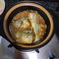 砂煲炖黄花鱼的做法图解7
