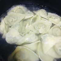 #东古滋味 幸福百味#荠菜猪肉馄炖的做法图解16