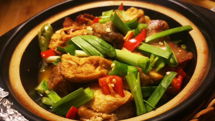 老腊肉炖嫩豆腐