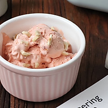 #豆果10周年生日快乐#日式草莓冰淇淋