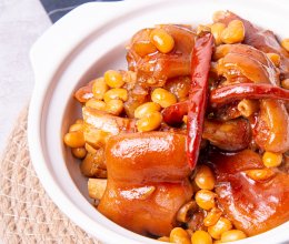 香辣炖猪蹄，软烂汁浓超好吃的家常菜的做法