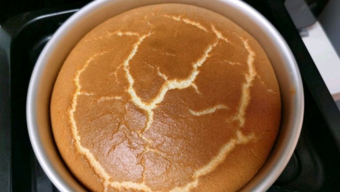 八寸戚风蛋糕（榴莲口味）