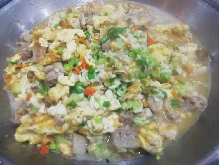 拆骨肉炖蛋#快手又营养，我家的冬日必备菜品的做法