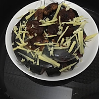 清蒸黑耳鳗的做法图解2