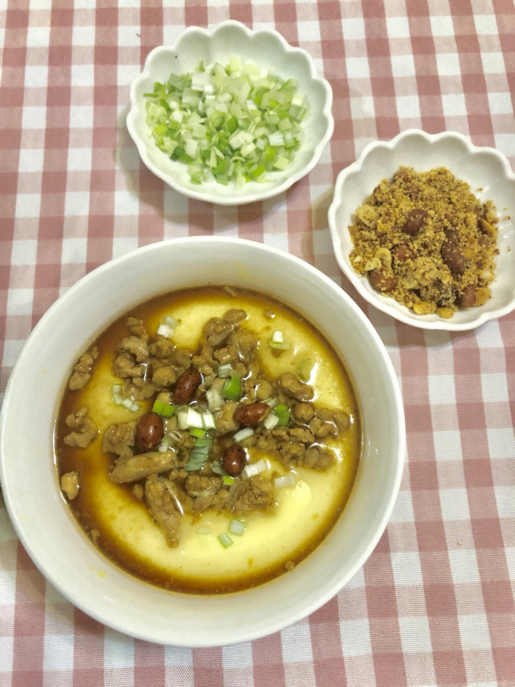 肉末芙蓉蛋羹的做法