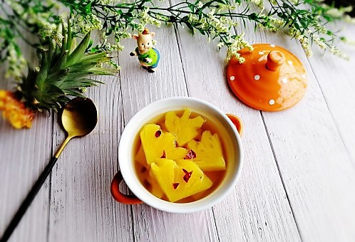 菠萝糖水的做法
