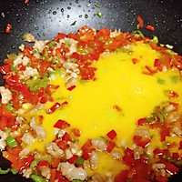 一款超好吃的炒鸡蛋——青椒肉沫炒鸡蛋的做法图解6