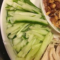 鸡丝冷面的做法图解4