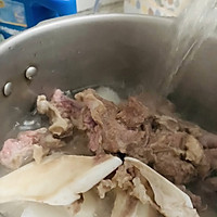 #万物皆可搭#白萝卜搭牛腩牛骨，吃肉喝汤都可以有的做法图解6