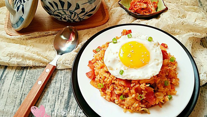 泡菜培根炒饭&昆布汤