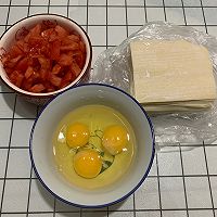 #元宵节美食大赏#鲜香多汁好吃不胖番茄鸡蛋蒸包的做法图解2