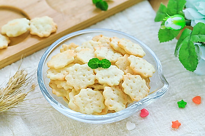 土豆小饼干
