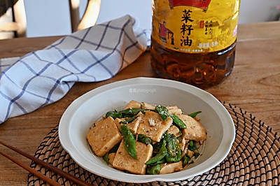 青辣椒烧豆腐