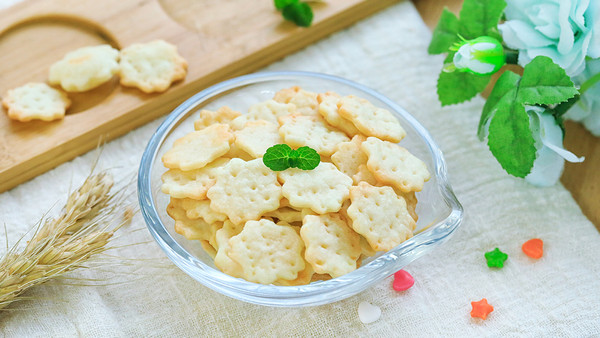 土豆小饼干