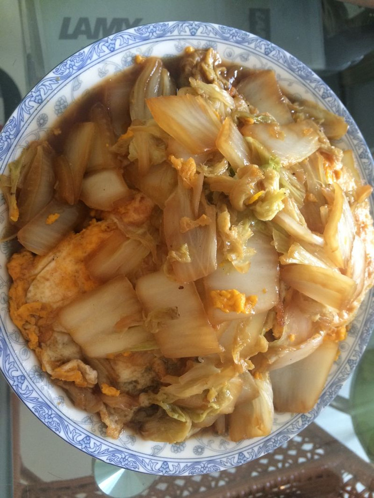 荷包蛋大白菜的做法
