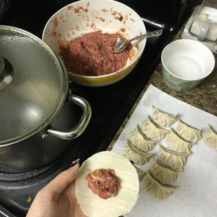 牛肉饺子的做法