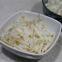 酸菜肥肠面的做法图解11
