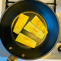 卤肉鸡蛋三明治的做法图解1