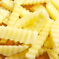 香辣狼牙小土豆的做法图解2