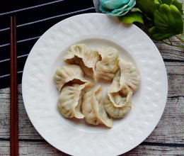 韭菜鸡蛋瘦肉水饺的做法