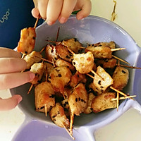 空气炸锅～宝宝牙签肉的做法图解1