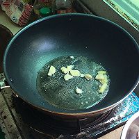木耳香菇鸡的做法图解5