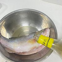 清蒸鲈鱼的做法图解3