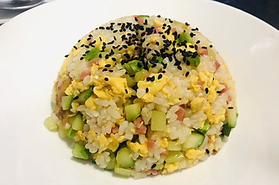 美味家常什锦炒饭